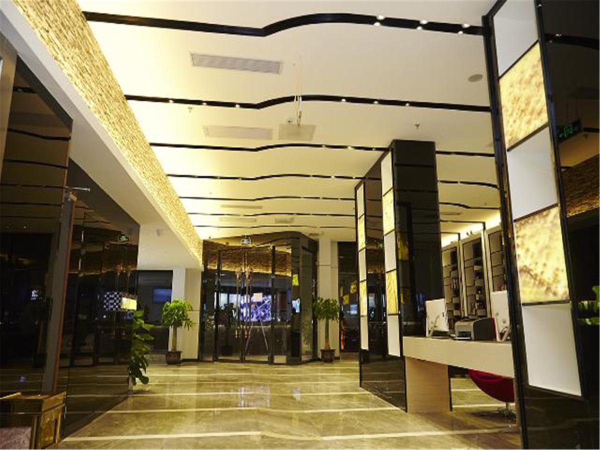 ג'ונג שאן Lavande Hotel Fuhuadao Branch מראה חיצוני תמונה